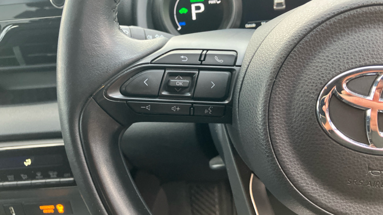 Toyota Yaris 1.5 Hybrid Design 5dr CVT Hybrid Hatchback